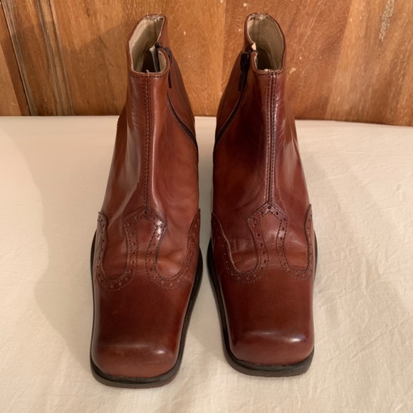 Shelly's London Brown Square Toe Zip Up Booties Size 5.5 - Picture 3 of 16